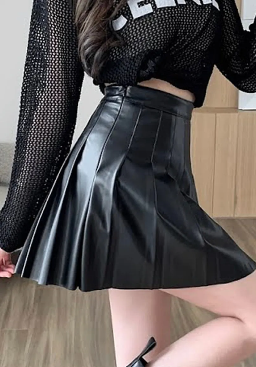 ‘Girlish’ Pleated Skirt