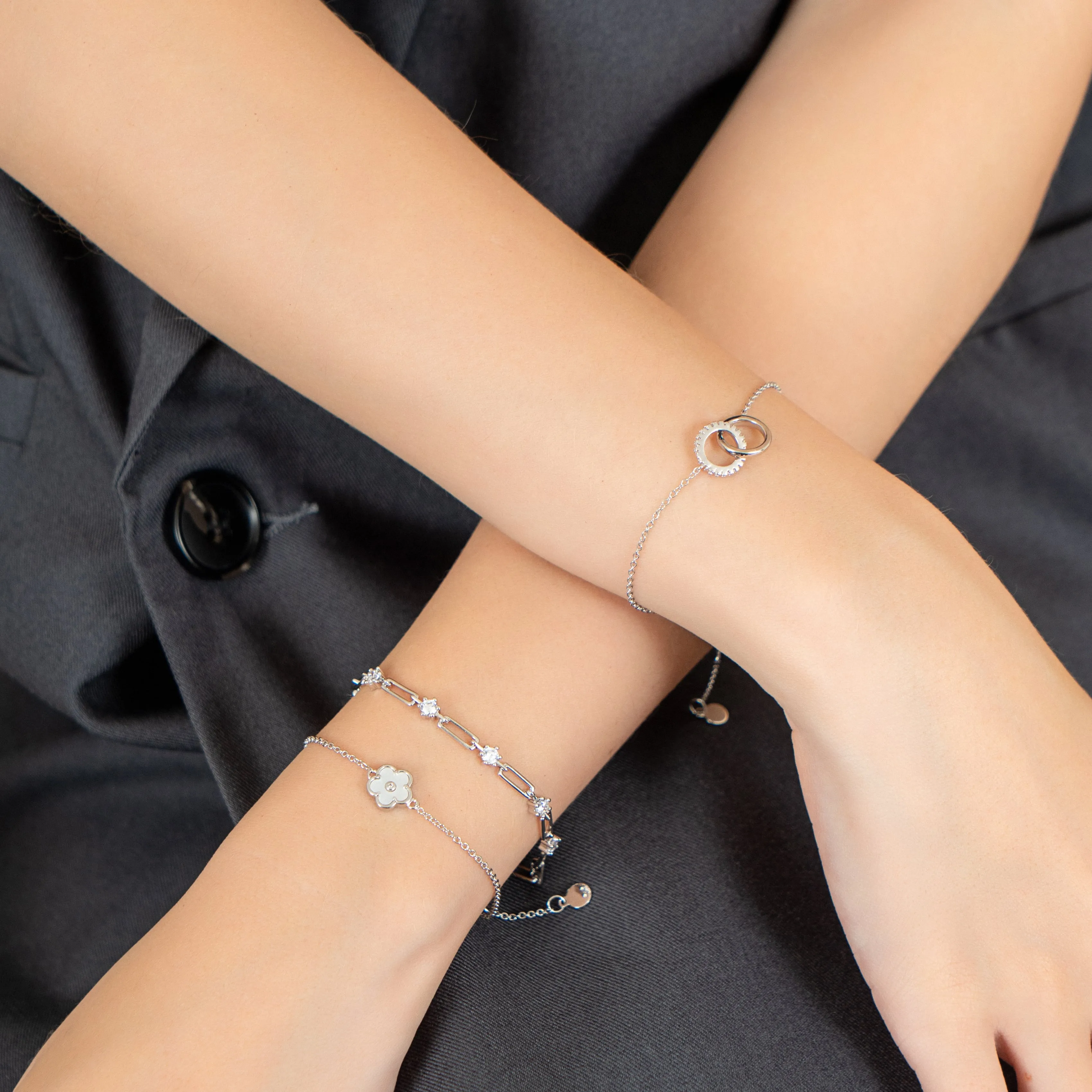 Laure Interlocking Bracelet